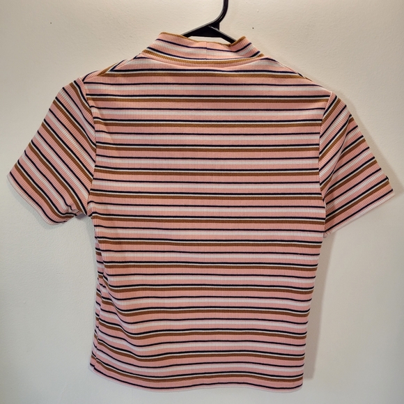 Teddy Fresh Need A Hug Short Sleeve Mock Neck Striped Pink Tshirt - S - Picture 2 of 9